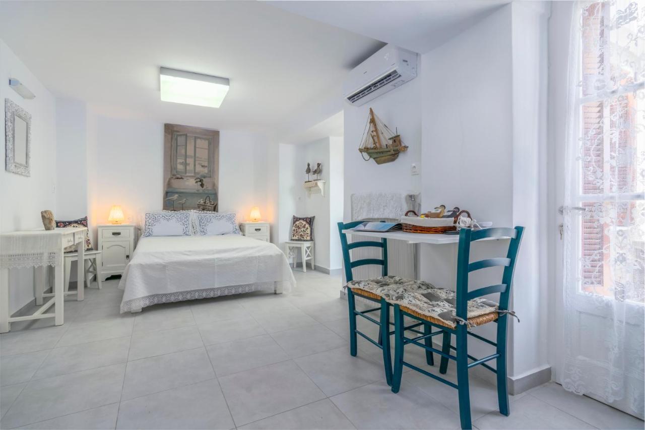 Kourita Garden Apartment With Sea View Near To The Port Of Milos Αδάμας Εξωτερικό φωτογραφία
