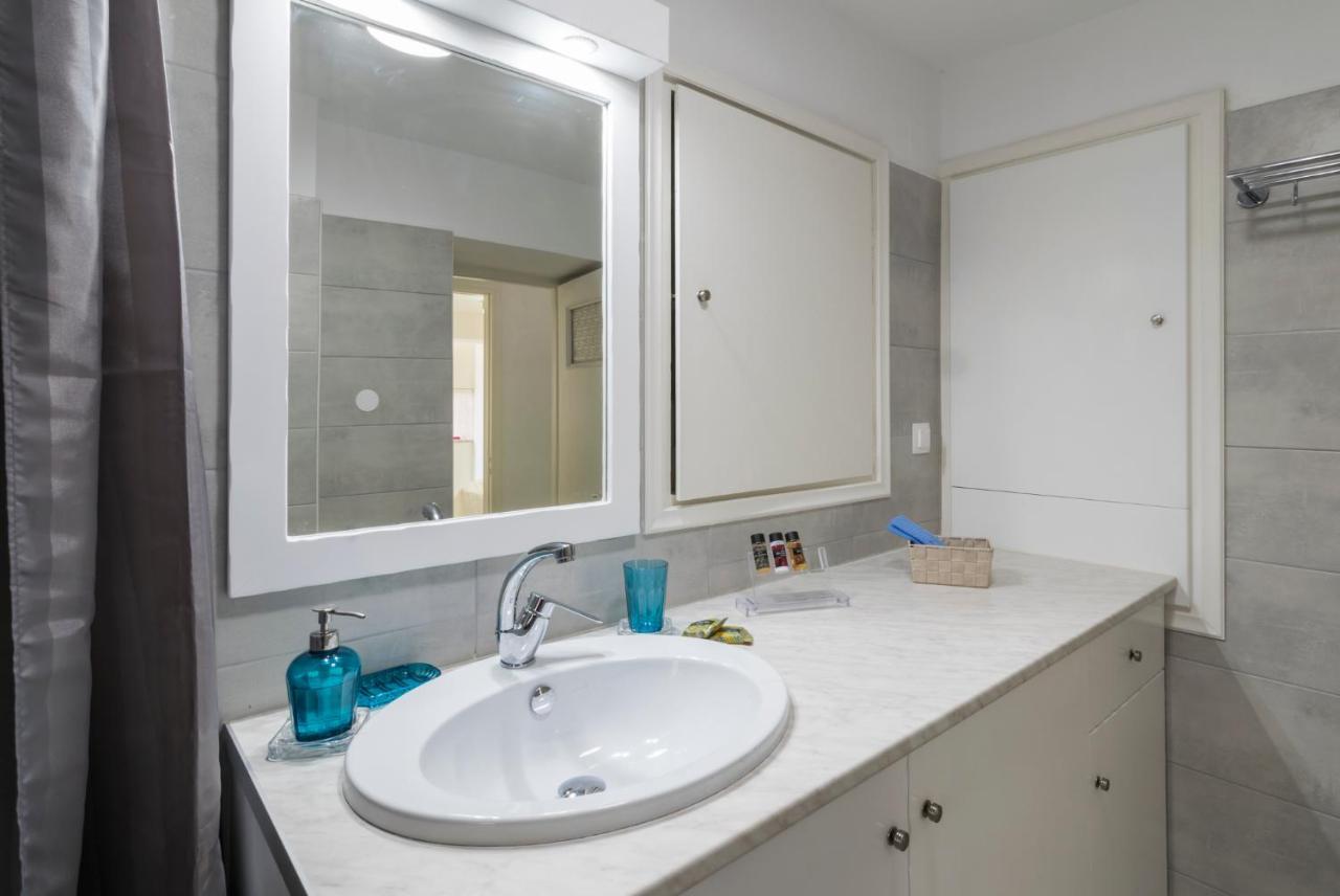 Kourita Garden Apartment With Sea View Near To The Port Of Milos Αδάμας Εξωτερικό φωτογραφία